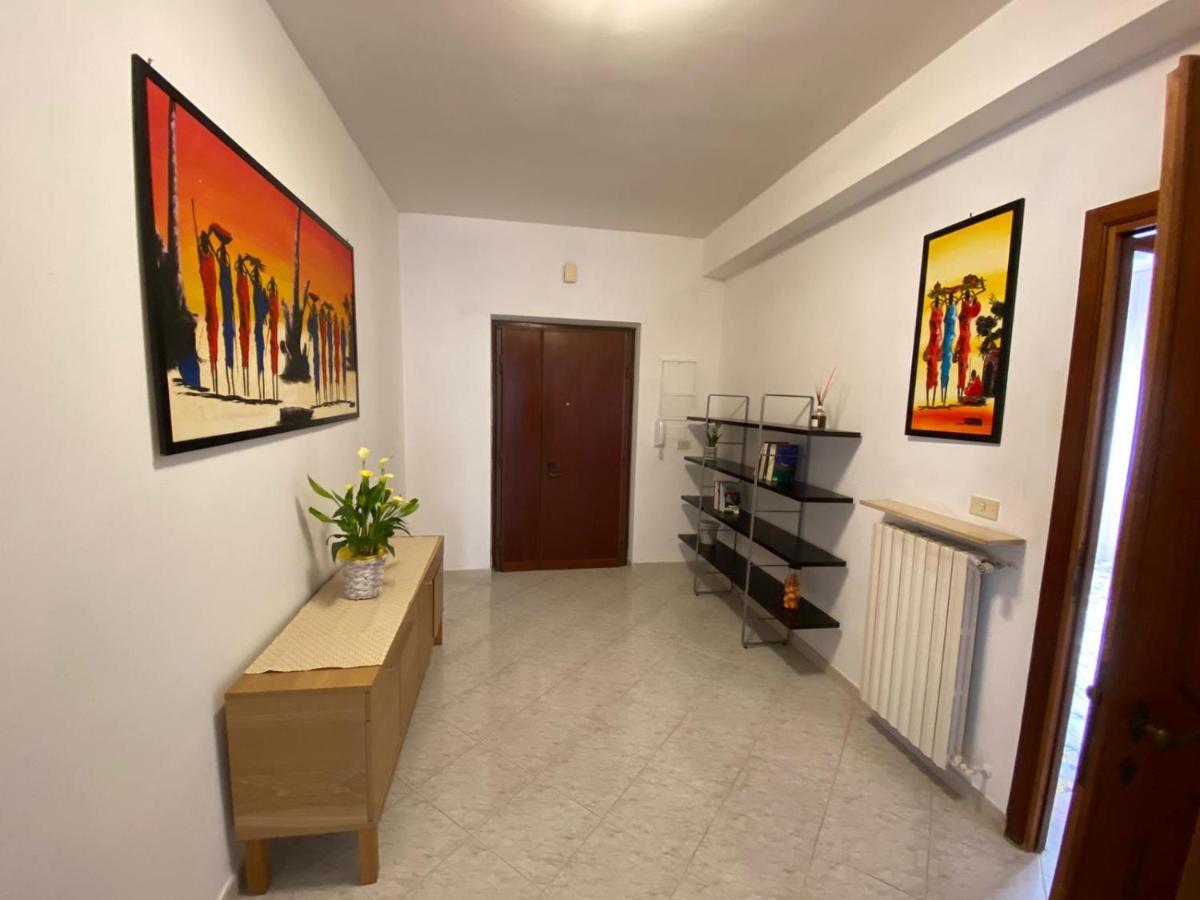 Hotel Ristorante Centosedici Terracina Eksteriør billede