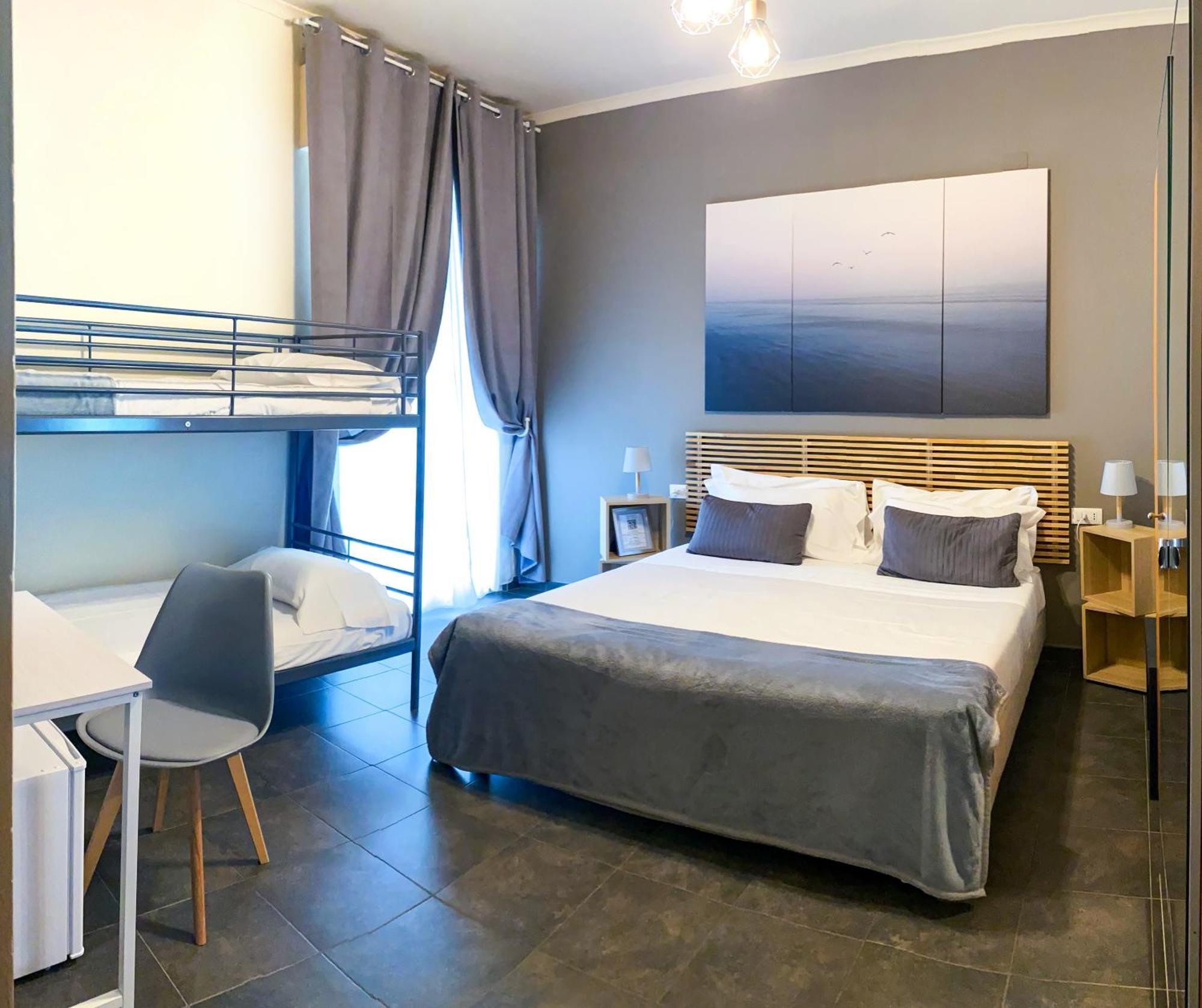 Hotel Ristorante Centosedici Terracina Eksteriør billede